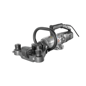 Dobladora y enderezadora portatil marca Edilgrappa para varillas de hasta 32 mm de 120 volts